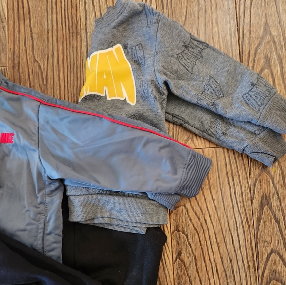 18 month nike/batman winter lot - Picture 2 of 4
